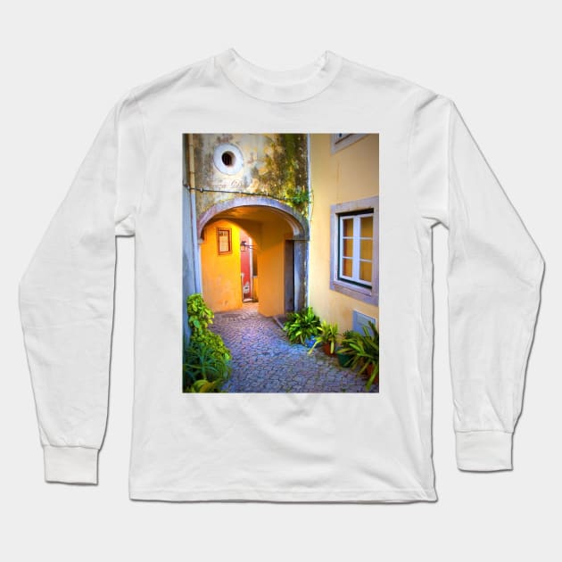 arco. sintra . lisbon.portugal Long Sleeve T-Shirt by terezadelpilar